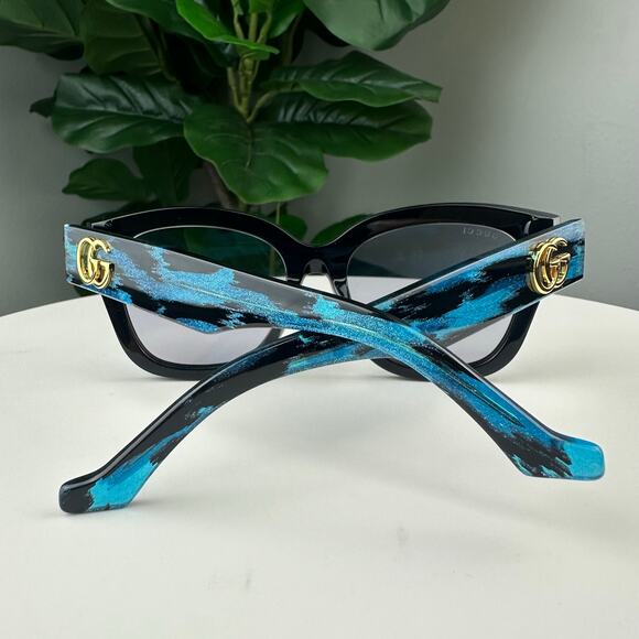 Gucci Eyewear Butterfly-Frame Sunglasses Black - Picture 2 of 3